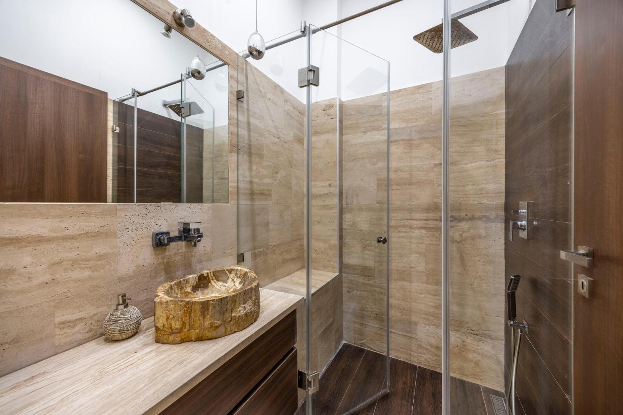 Luxe N' Charm Grand By Prestige Homes Apartment Budapest